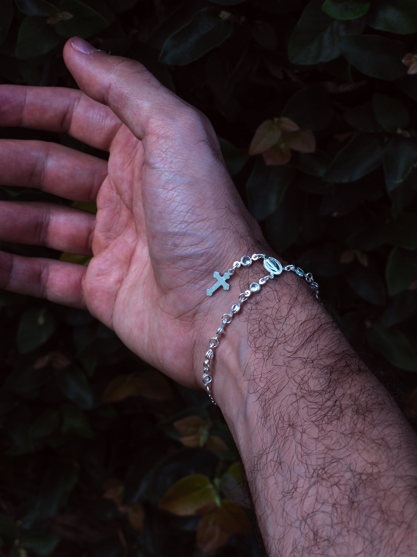 Pulseira Terço com zircônias - Prata 925
