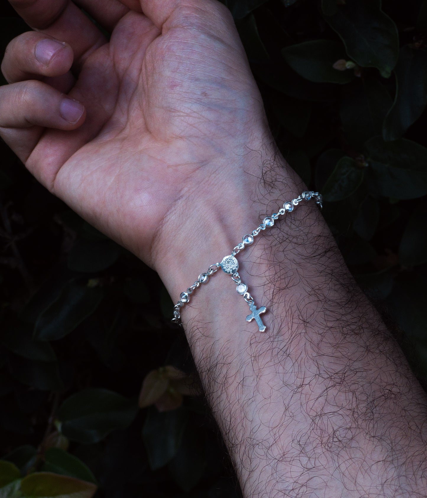 Pulseira Terço com zircônias - Prata 925