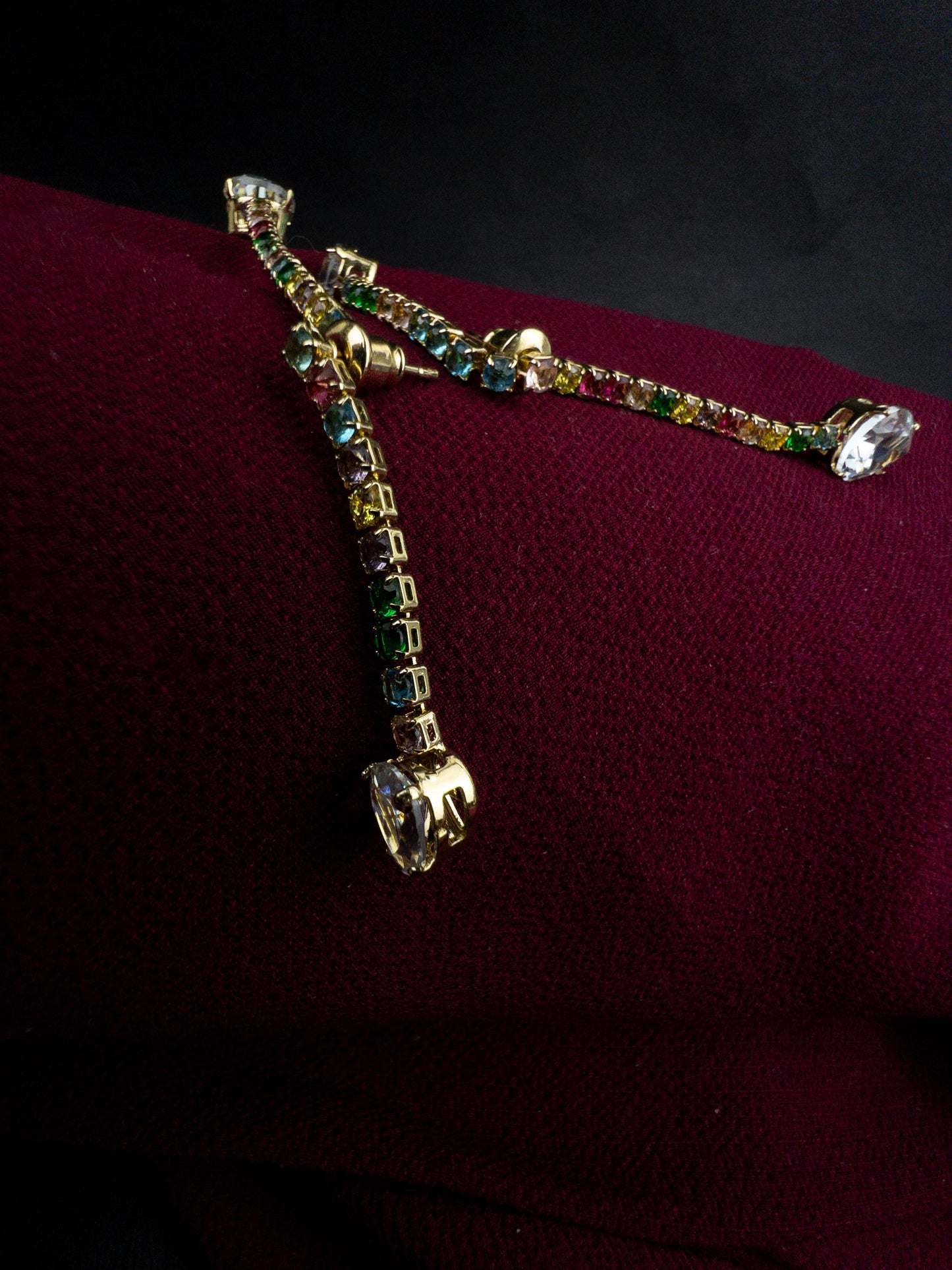 Brinco Ear Jacket Cravejado - Banhado a Ouro 18k