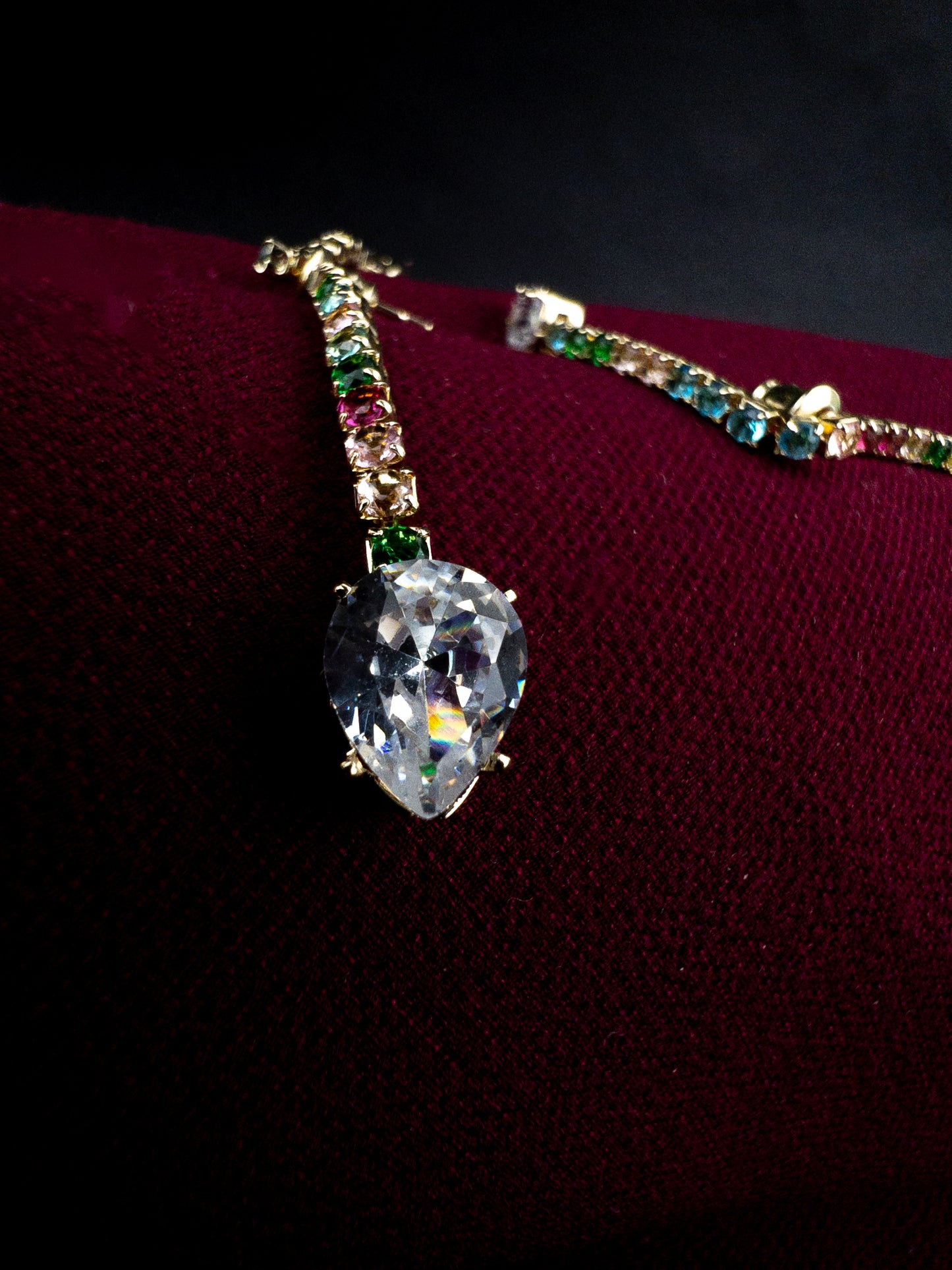 Brinco Ear Jacket Cravejado - Banhado a Ouro 18k