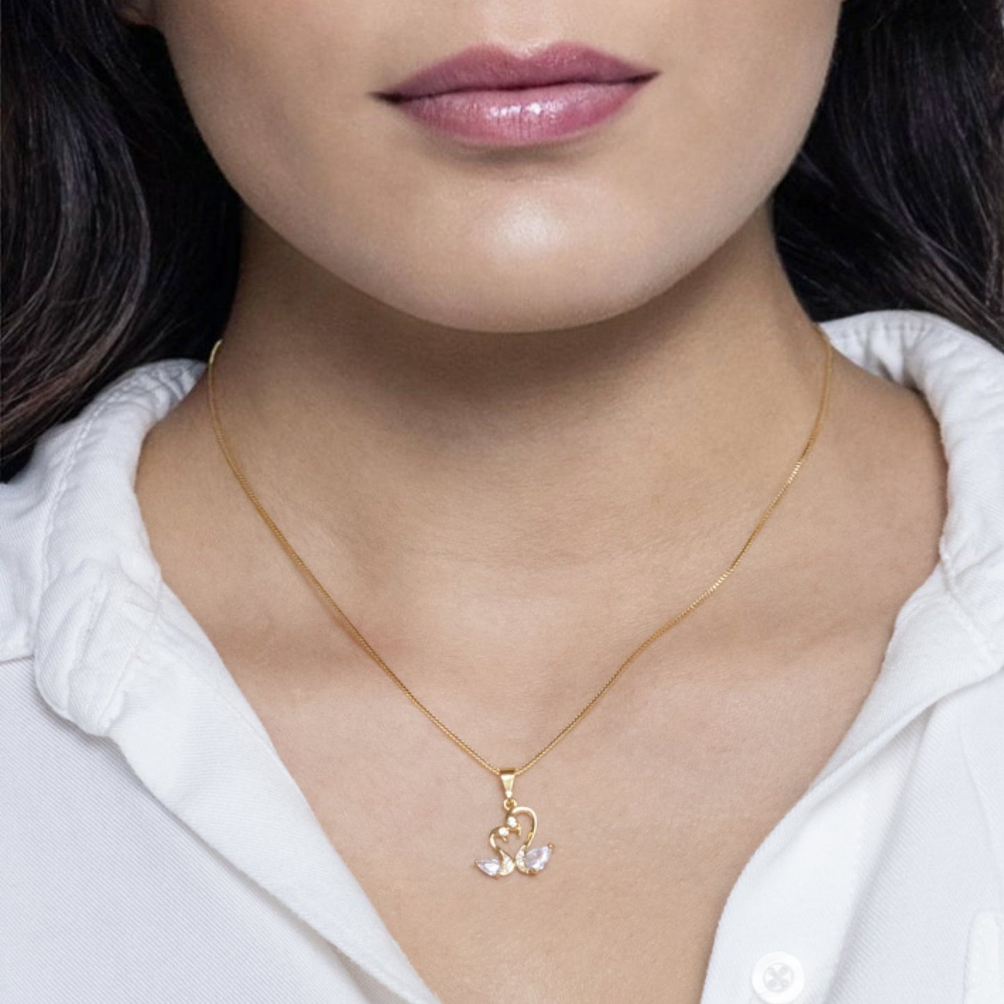 Colar Dois Cisnes - Banhado a Ouro 18k