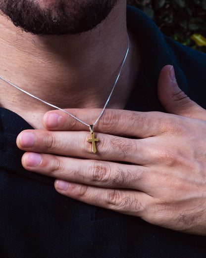 Pingente de Cruz - Banhado a ouro 18k