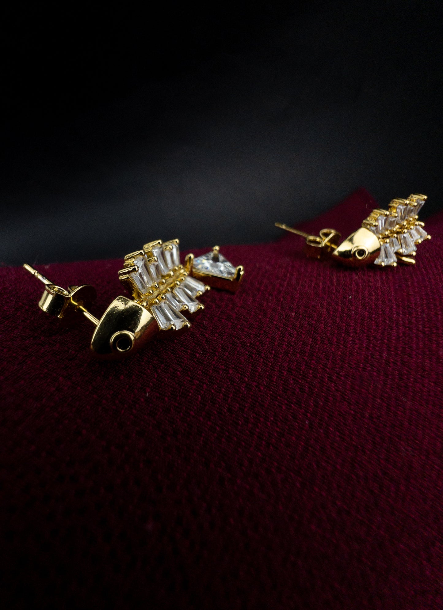 Brinco Peixe - Banhado a Ouro 18k