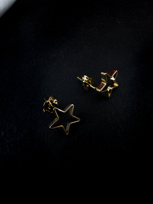 Brinco Estrela Vazada - Banhado a Ouro 18k